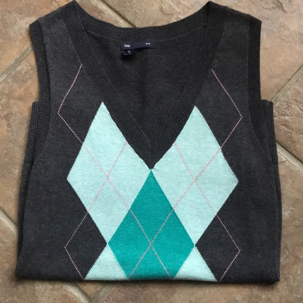 Gap vest